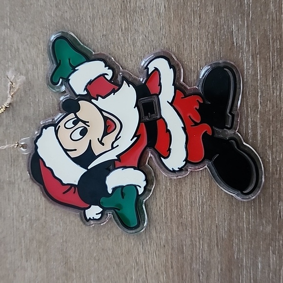 Walt Disney Supply Productions Vintage Plastic Mickey Mouse Christmas or… - Picture 3 of 5